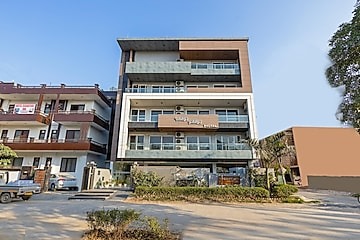HOTEL BAWA GURGAON